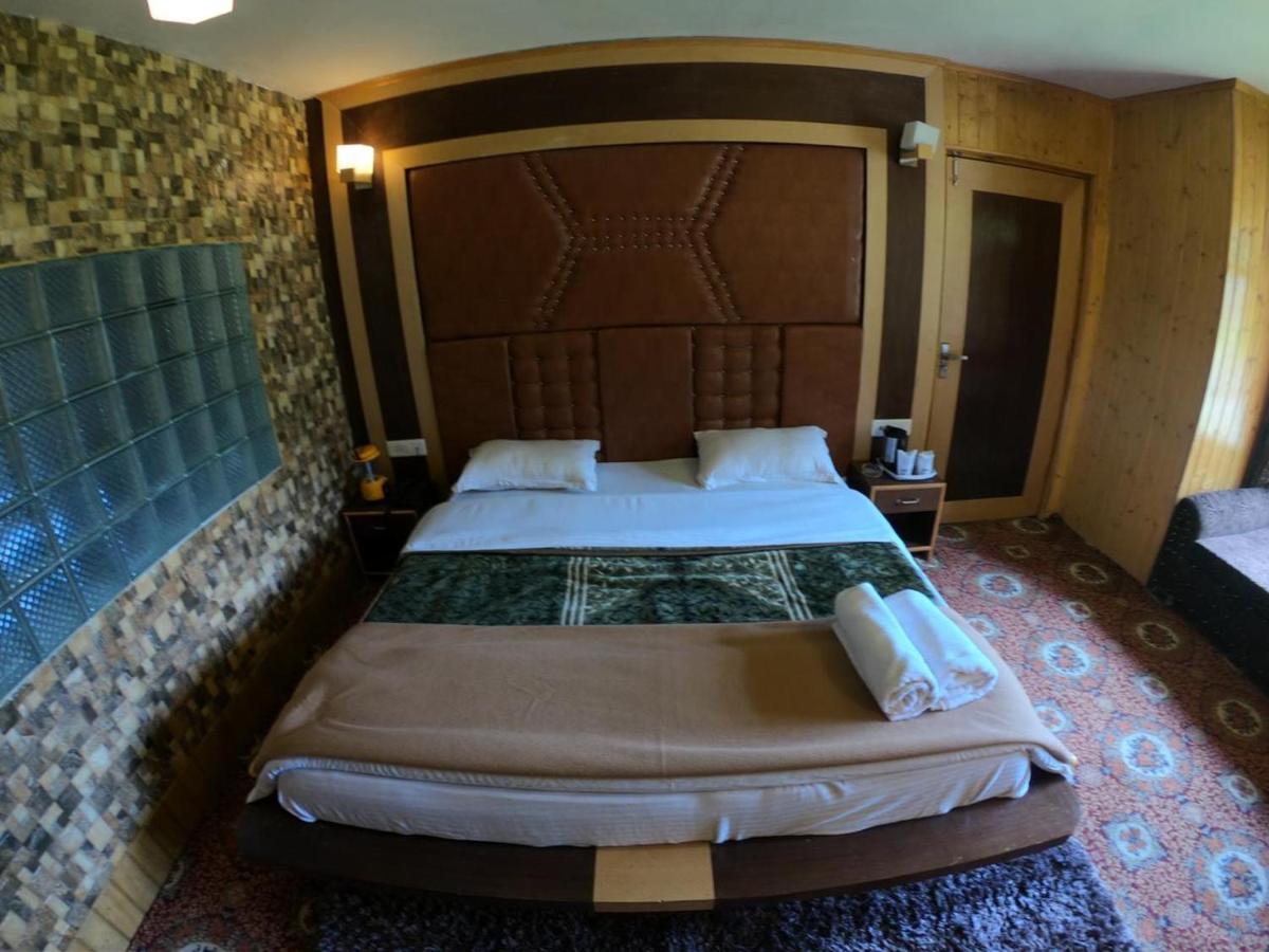Hotel Akbar Sonāmarg 외부 사진