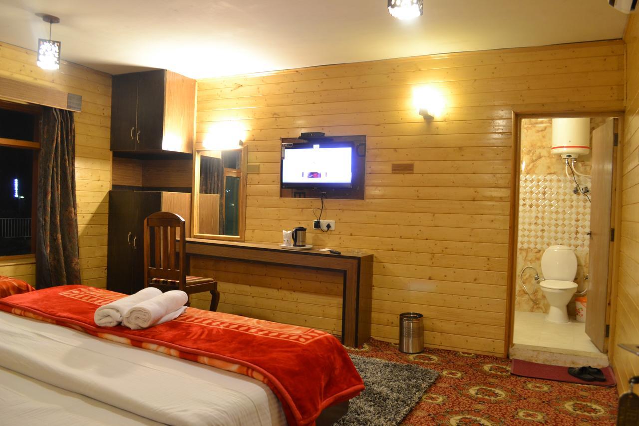 Hotel Akbar Sonāmarg 외부 사진