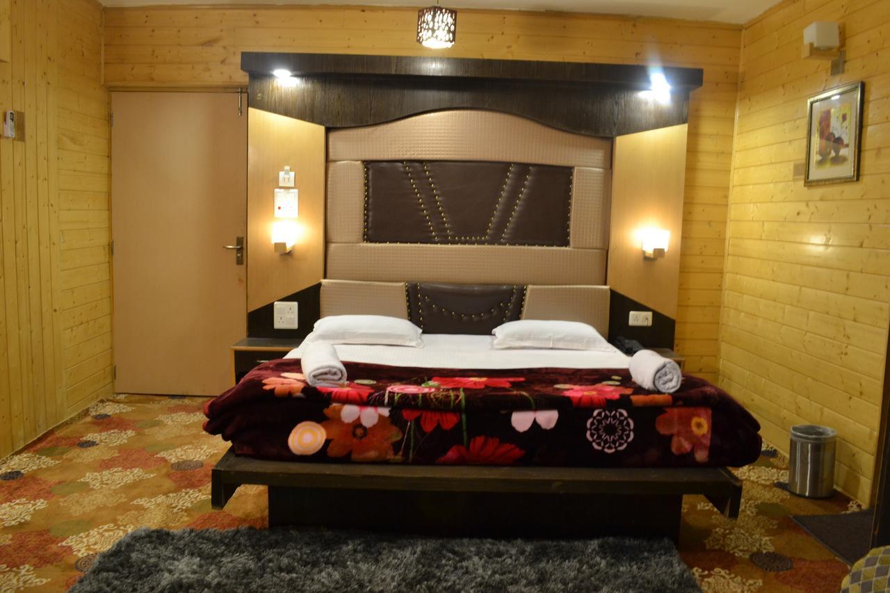 Hotel Akbar Sonāmarg 외부 사진