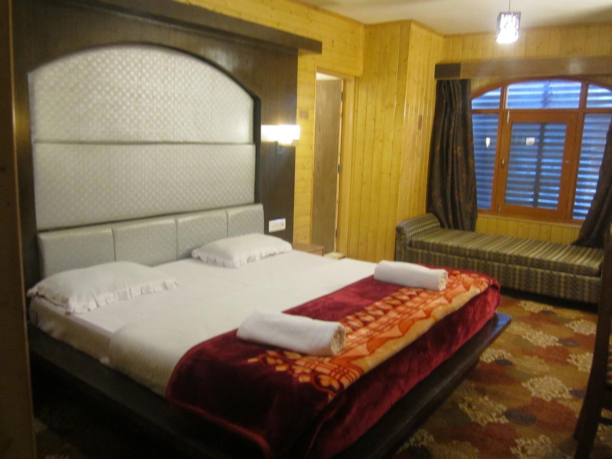 Hotel Akbar Sonāmarg 외부 사진