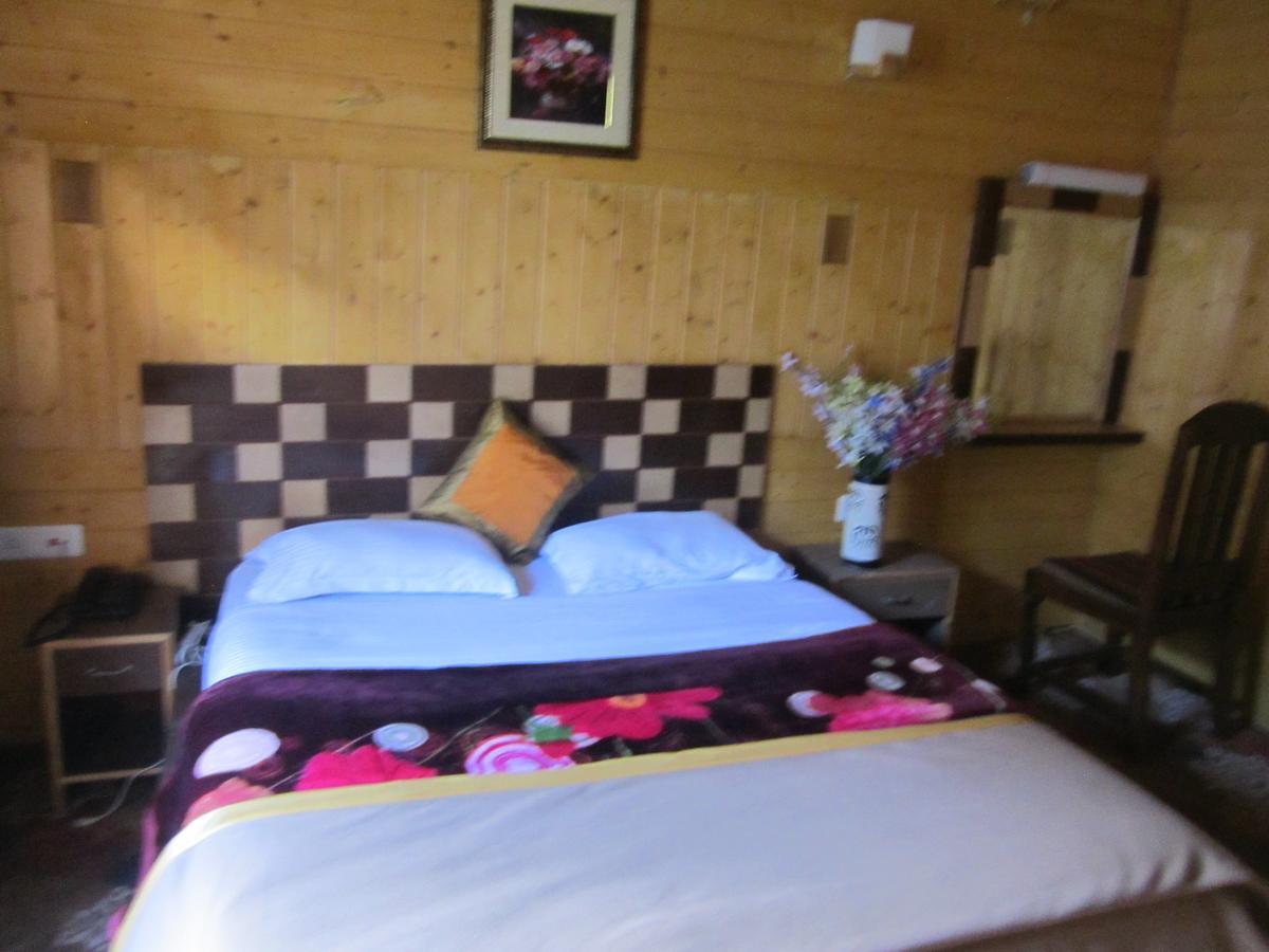 Hotel Akbar Sonāmarg 외부 사진