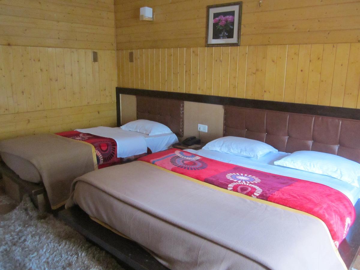 Hotel Akbar Sonāmarg 외부 사진