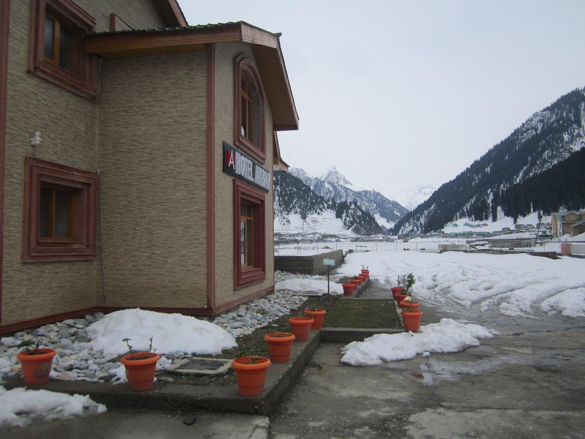 Hotel Akbar Sonāmarg 외부 사진