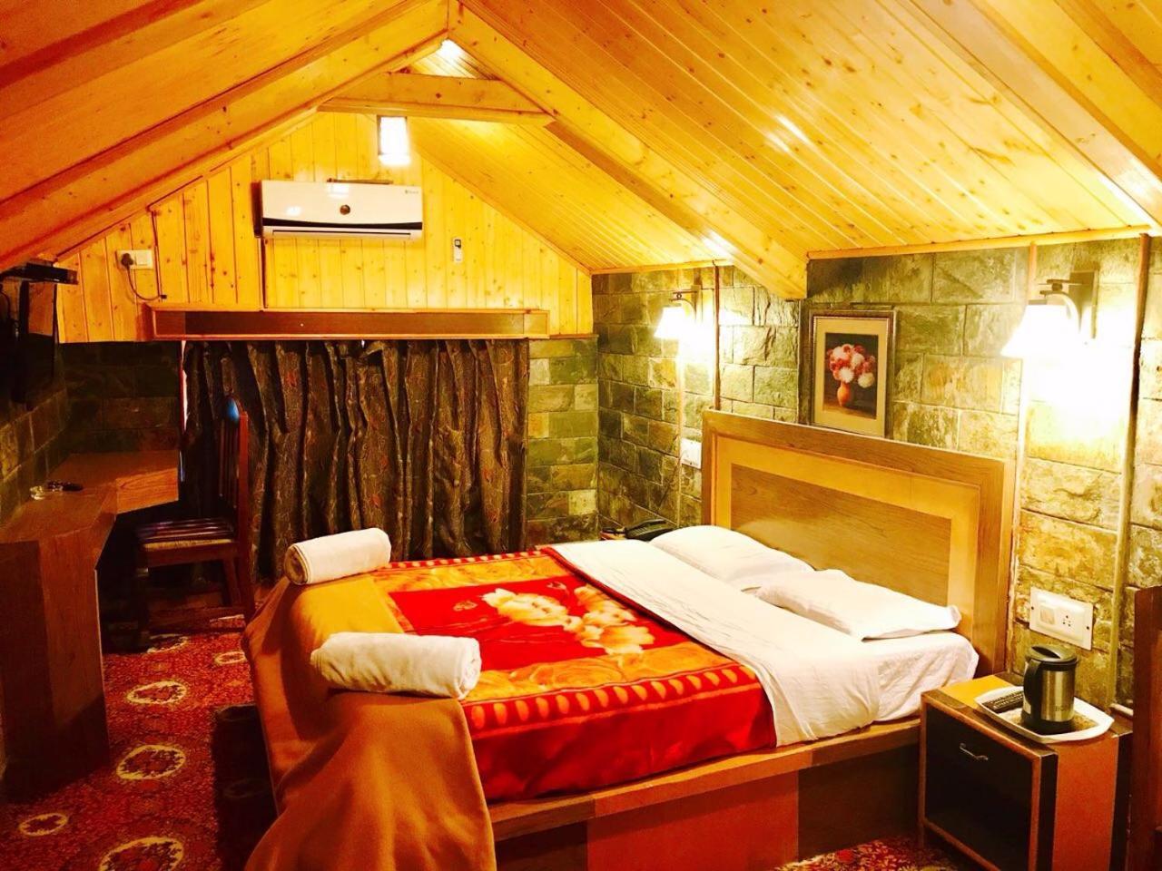 Hotel Akbar Sonāmarg 외부 사진